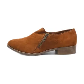 American Eagle Flat Shoes Suede Brown Colour For Women