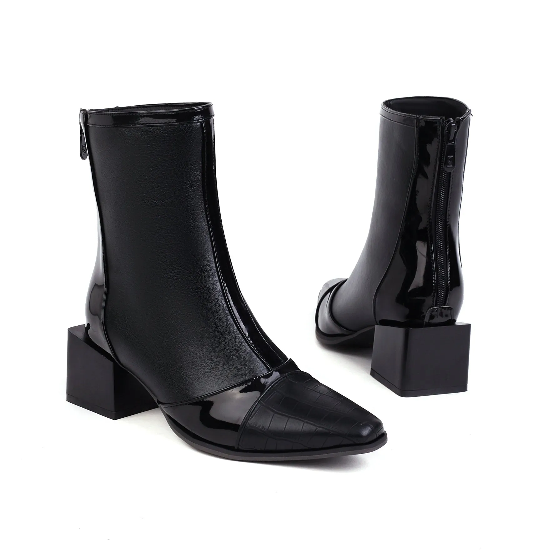 Bigsizeheels Stylish Side Zipper Pointed Toe Chunky Heel Ankle Boots - Black